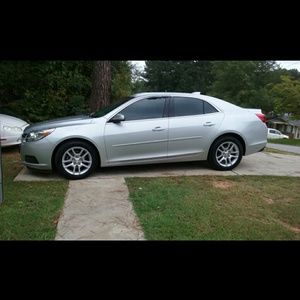 Meet your Posher, Pamela