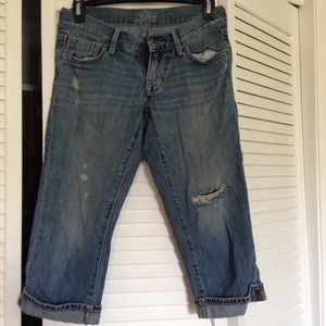 Torn Old Navy Diva capris