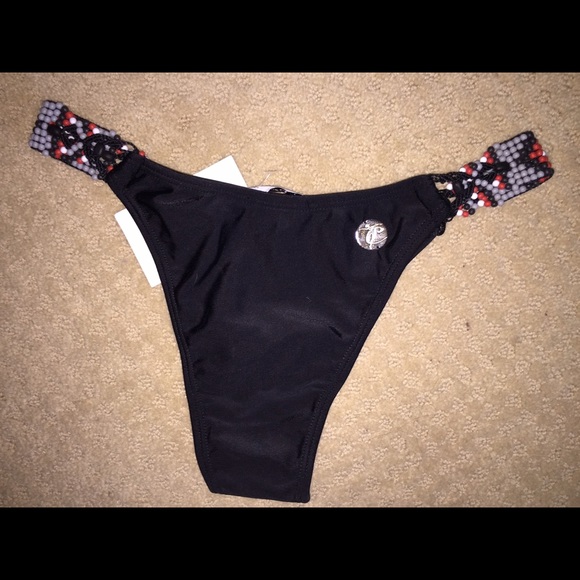 Brazilian Black bathing suit - Picture 4 of 4