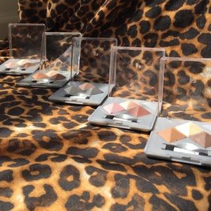 Physician's Formula LuminousMatte Baked Eye Shadow