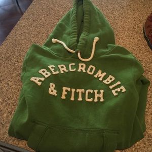 3-piece green and white Abercrombie bundle