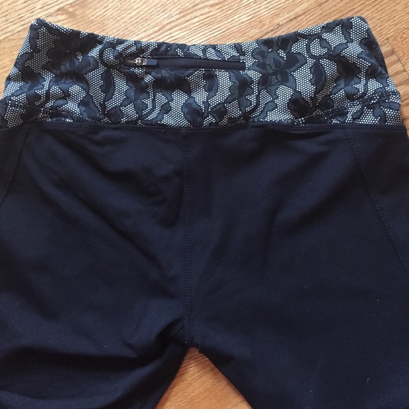 Work out capris - Picture 4 of 4
