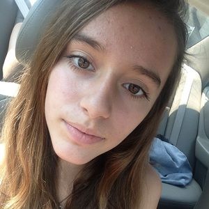 Meet your Posher, Isabella