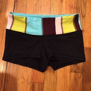 DISCONTINUED Lululemon shorts size 4