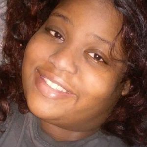 Meet your Posher, Maya