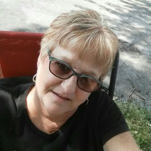 Meet your Posher, Shari