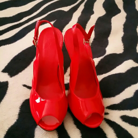 Chinese Laundry red heels new