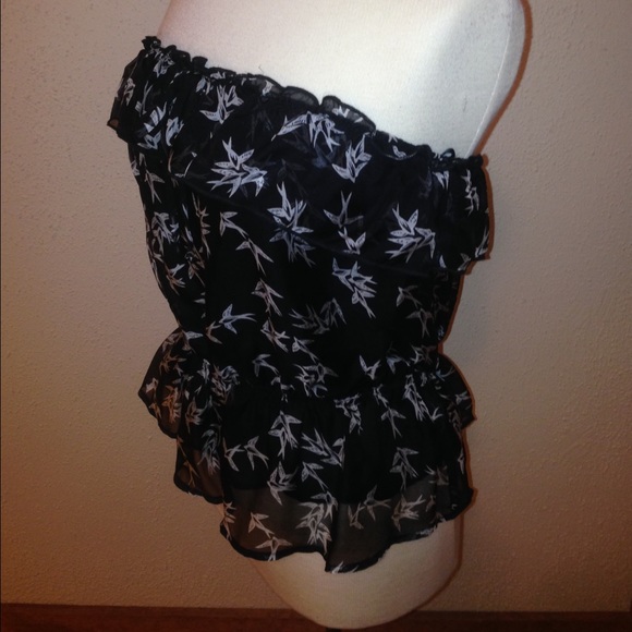 Off Shoulder Top - Picture 2 of 3