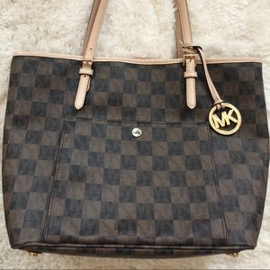 Michael Kors Leather Bag