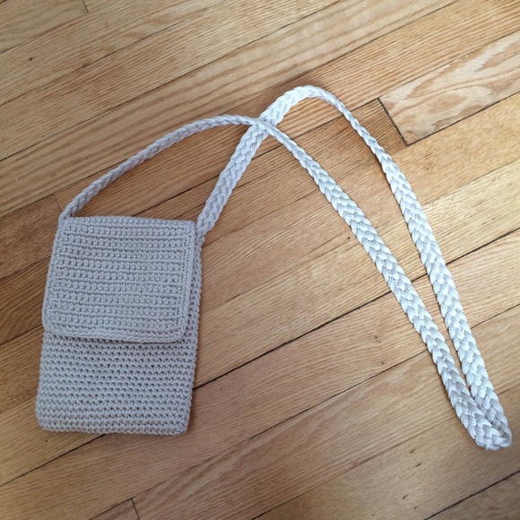 Cream crochet/knit purse - Picture 1 of 3