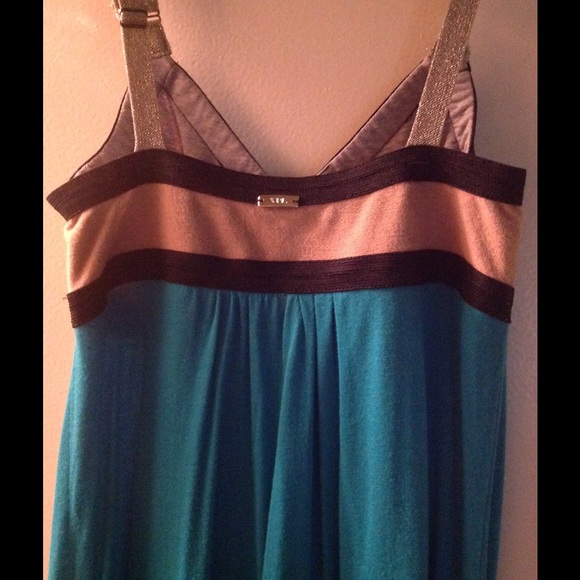 VPL SOMMER DRESS - Picture 3 of 4