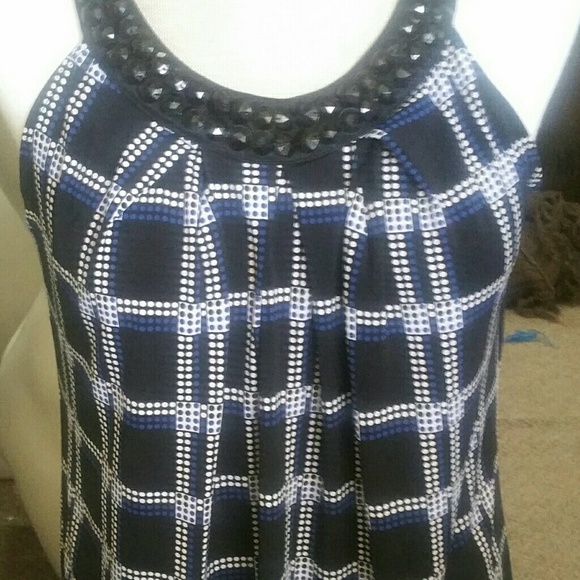 Candie's top very beautiful!