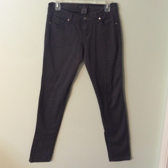 Gray skinny jeans