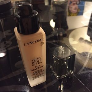 Lancôme Teint Idole Ultra 24 Hour Foundation