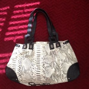 Jessica Simpson purse