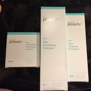 HUGE Proactiv+ Skincare Starter Set