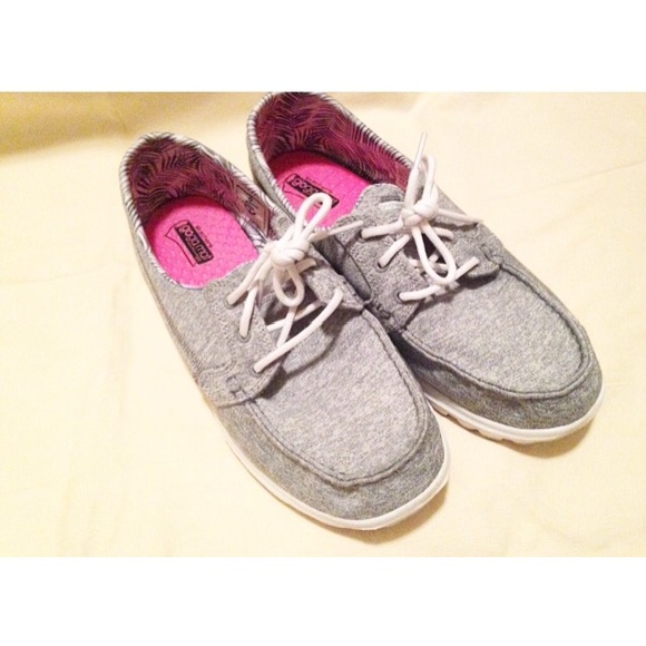 Gray Sketchers - Goga Mat - NEW!