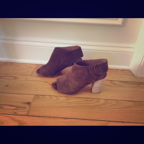 8.5 Jeffrey Campbell Suede Open Toe Shoes