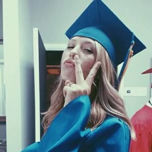 Meet your Posher, Madison