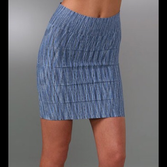 Space fabrication skirts
