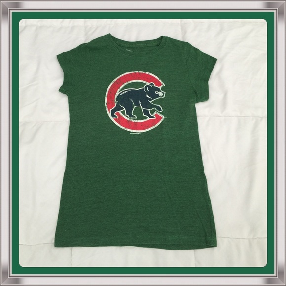 Chicago Cubs tshirt bought at a Cubs game!