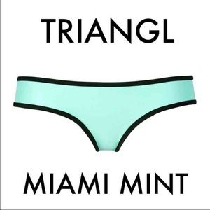 Authentic triangl bikini bottoms 🙊👙