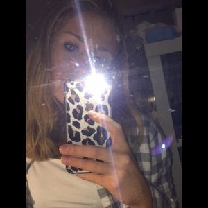 Meet your Posher, Caroline