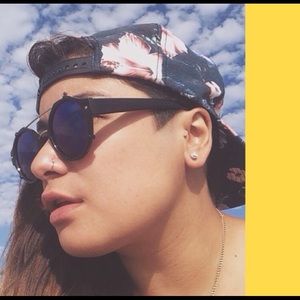 Meet your Posher, Nikki