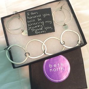 Bracelet and earring set