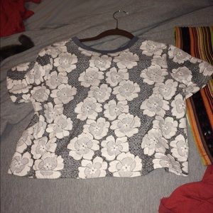 JOA medium floral gray top ASO teen wolf