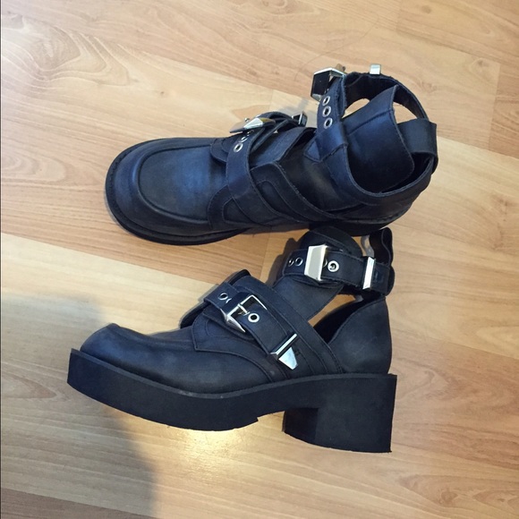 Jeffrey Campbell Coltranes