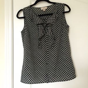 LOFT XS sleeveless black/white top