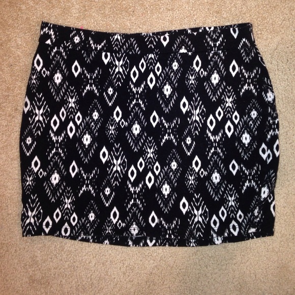 Full Tilt mini skirt