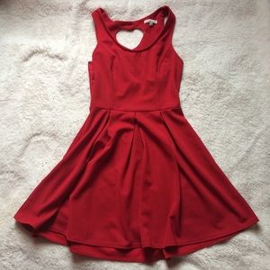 3 shape red dress