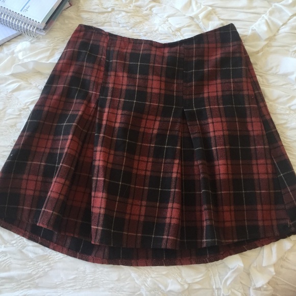 Brandy Melville skirt