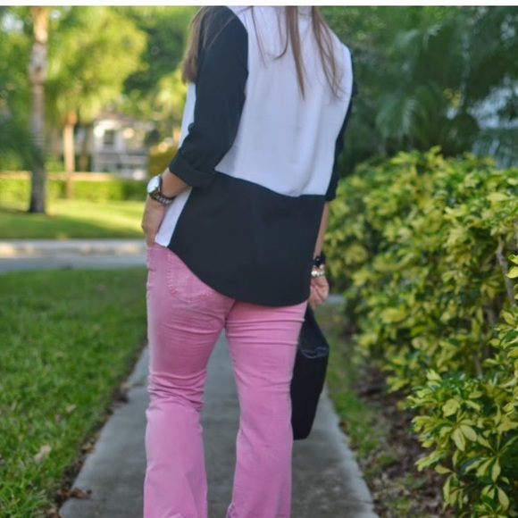 Color block top - Picture 2 of 4