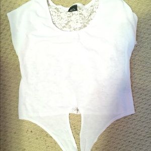 White shirt with lace