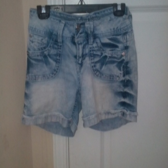 High waist shorts - Picture 1 of 2