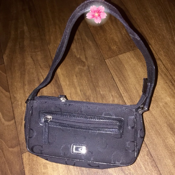 Guess purse