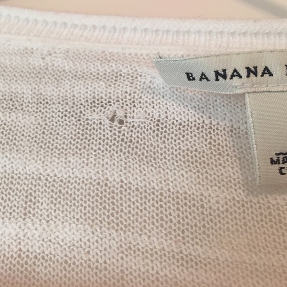 Banana republic white striped sweater - Picture 2 of 2