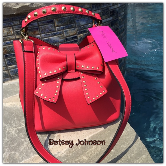 Betsey Johnson Handbags - Betsey Johnson classic Bow Purse