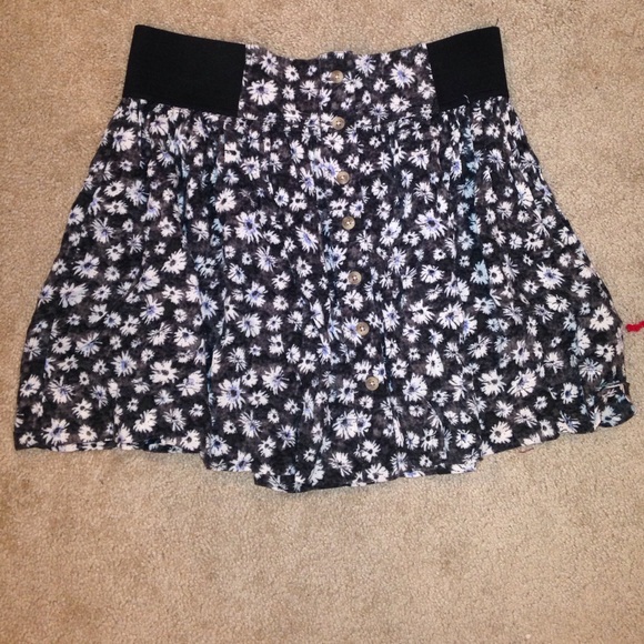 Daisy skirt