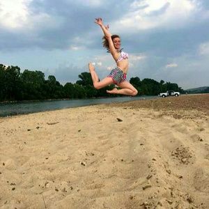 Meet your Posher, Jamie