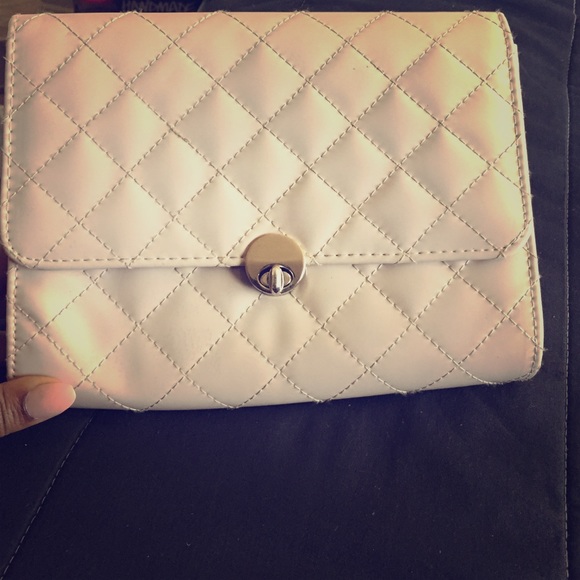 Quilted Nude Clutch
