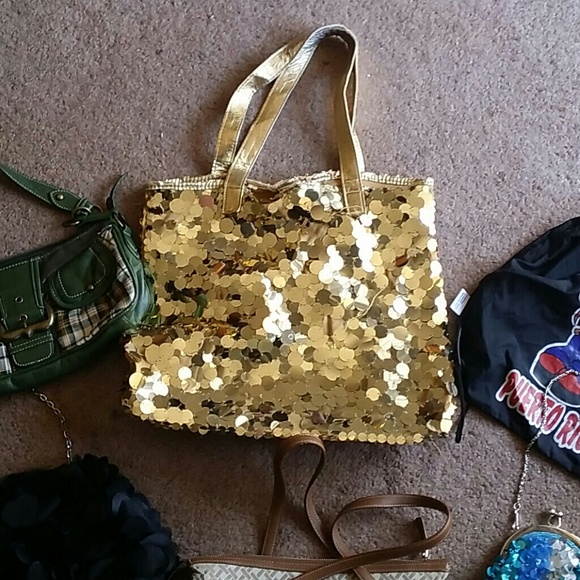 SOLDGorgeous Bundle of bags/purses - Picture 2 of 4