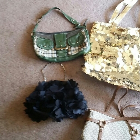 SOLDGorgeous Bundle of bags/purses - Picture 3 of 4