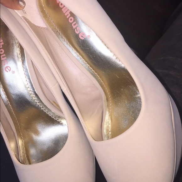 Nude/Tan Dollhouse Heels