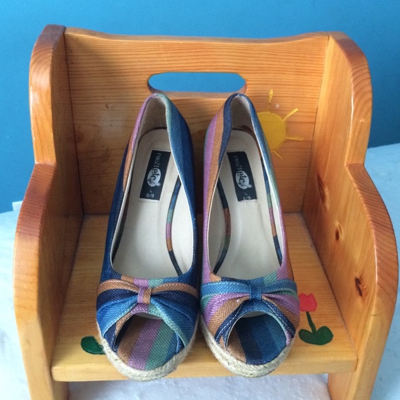 colorful striped wedge