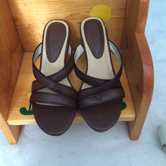brown strappy wedge