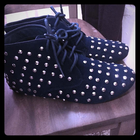 Cobolt  blue ankle boots.